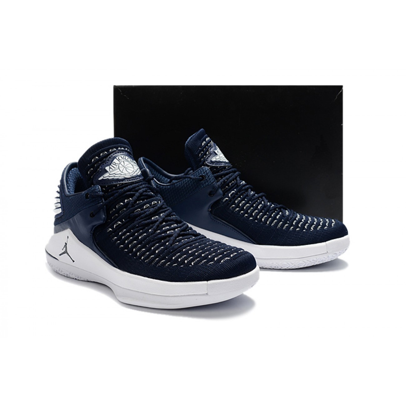 Air Jordan 32 XXXII Low White/Deep Blue