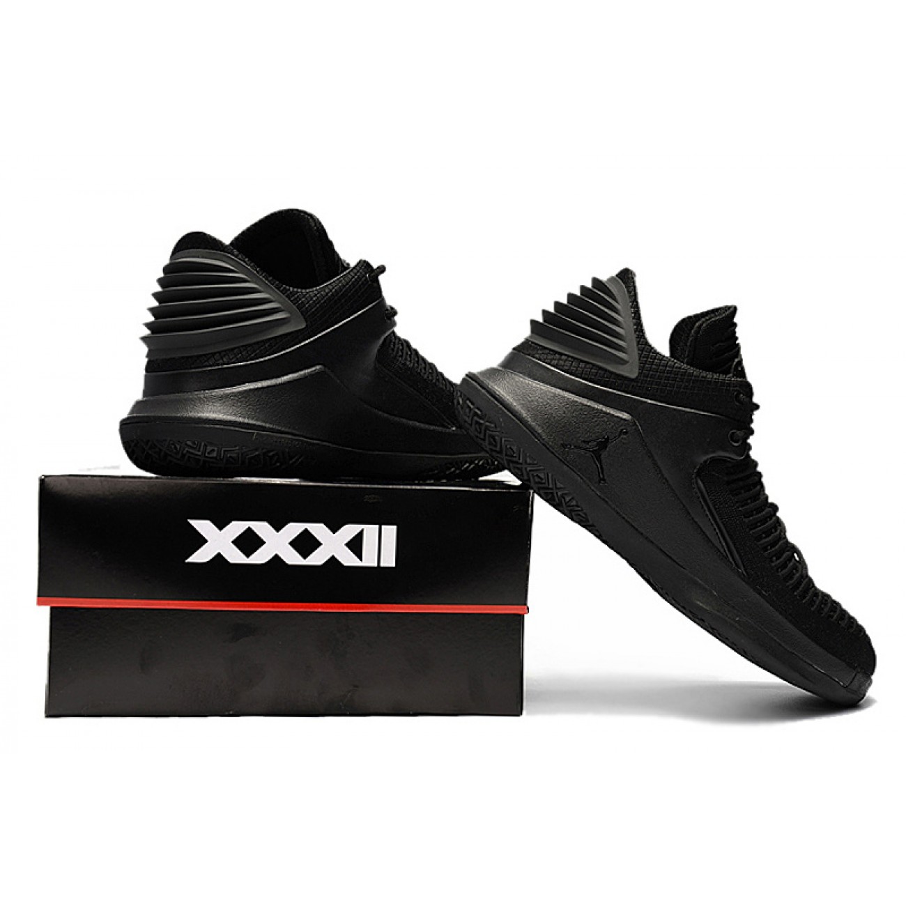 Air Jordan 32 XXXII Low "Black Cat"