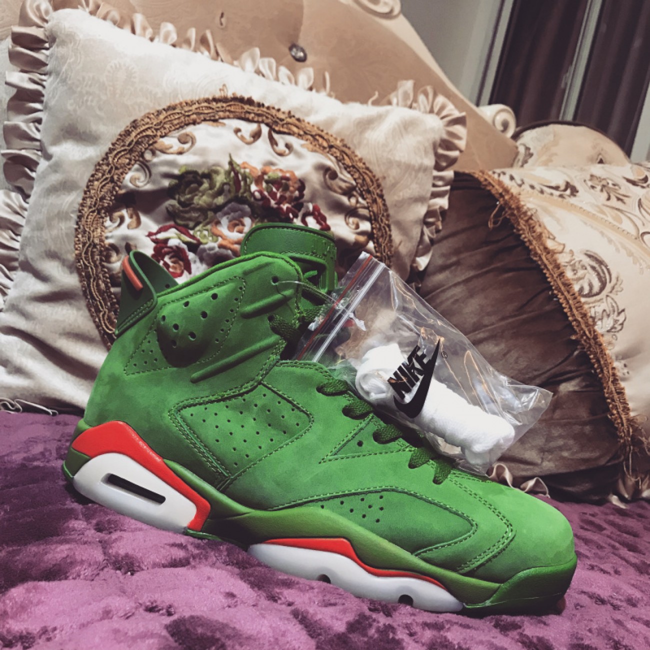 Air Jordan 6 Gatorade Green Suede AJ5986-335