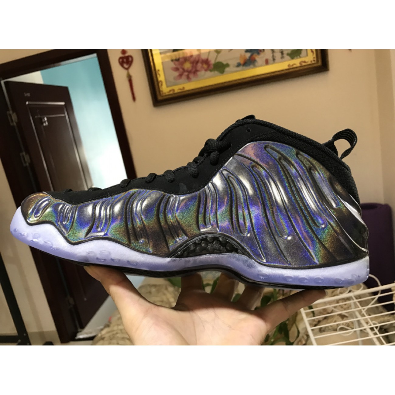 Air Foamposite One "Hologram" 314996-900