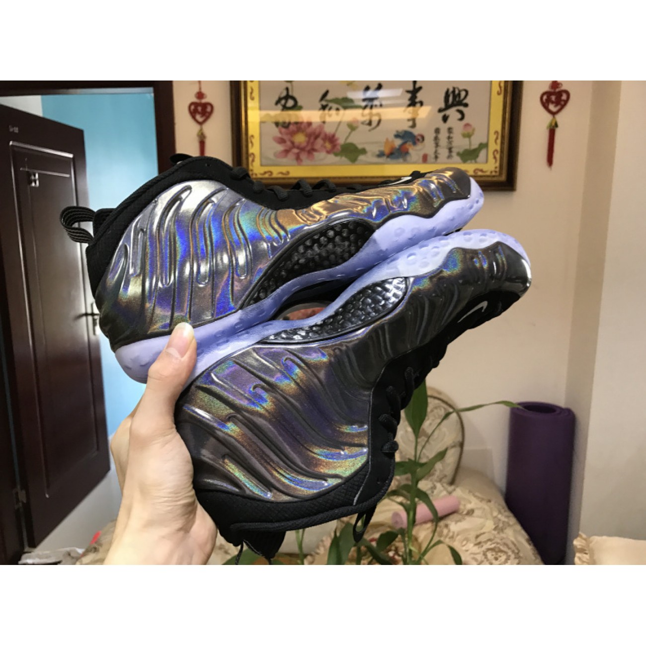 Air Foamposite One "Hologram" 314996-900