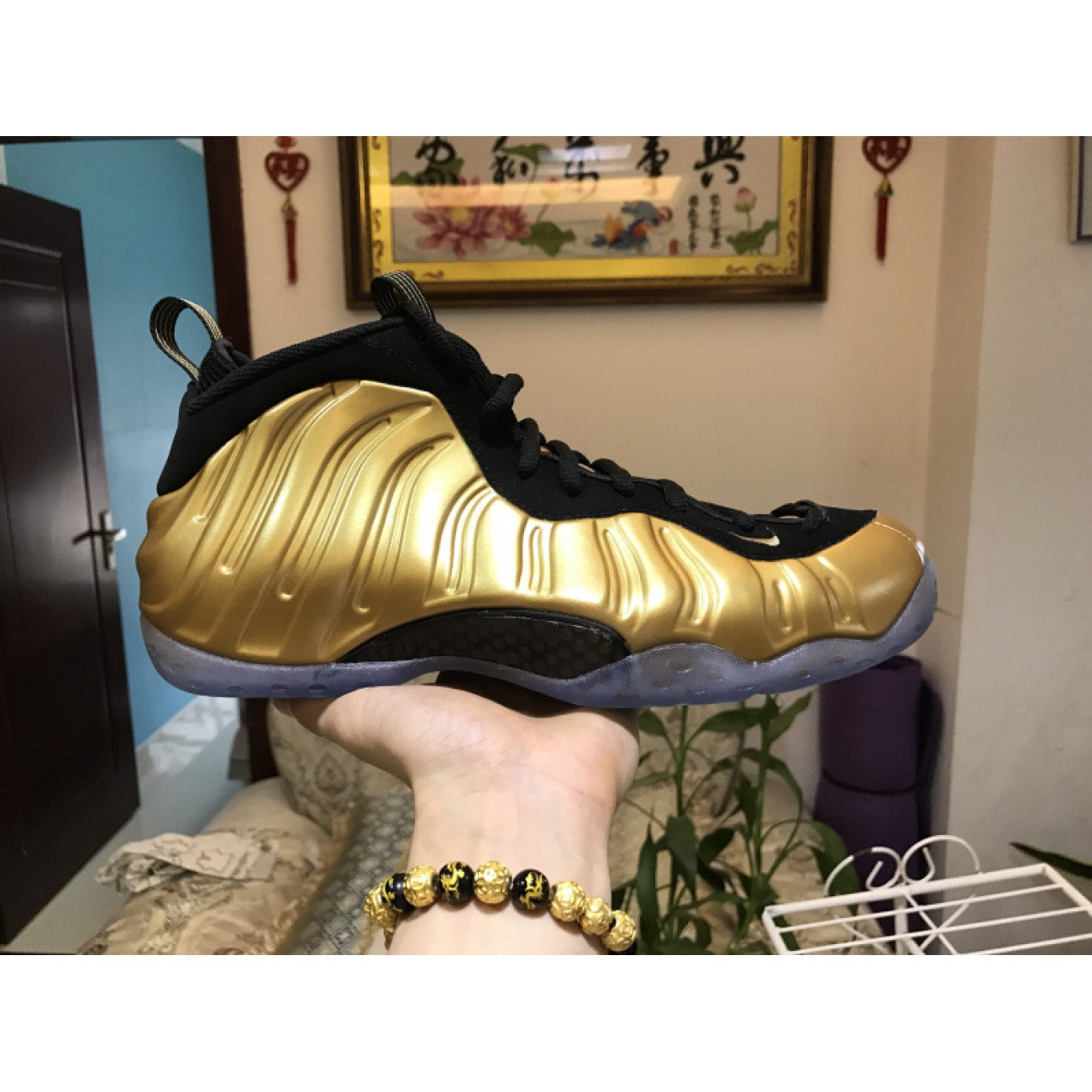 Nike Air Foamposite One "Metallic Gold" 314996-700