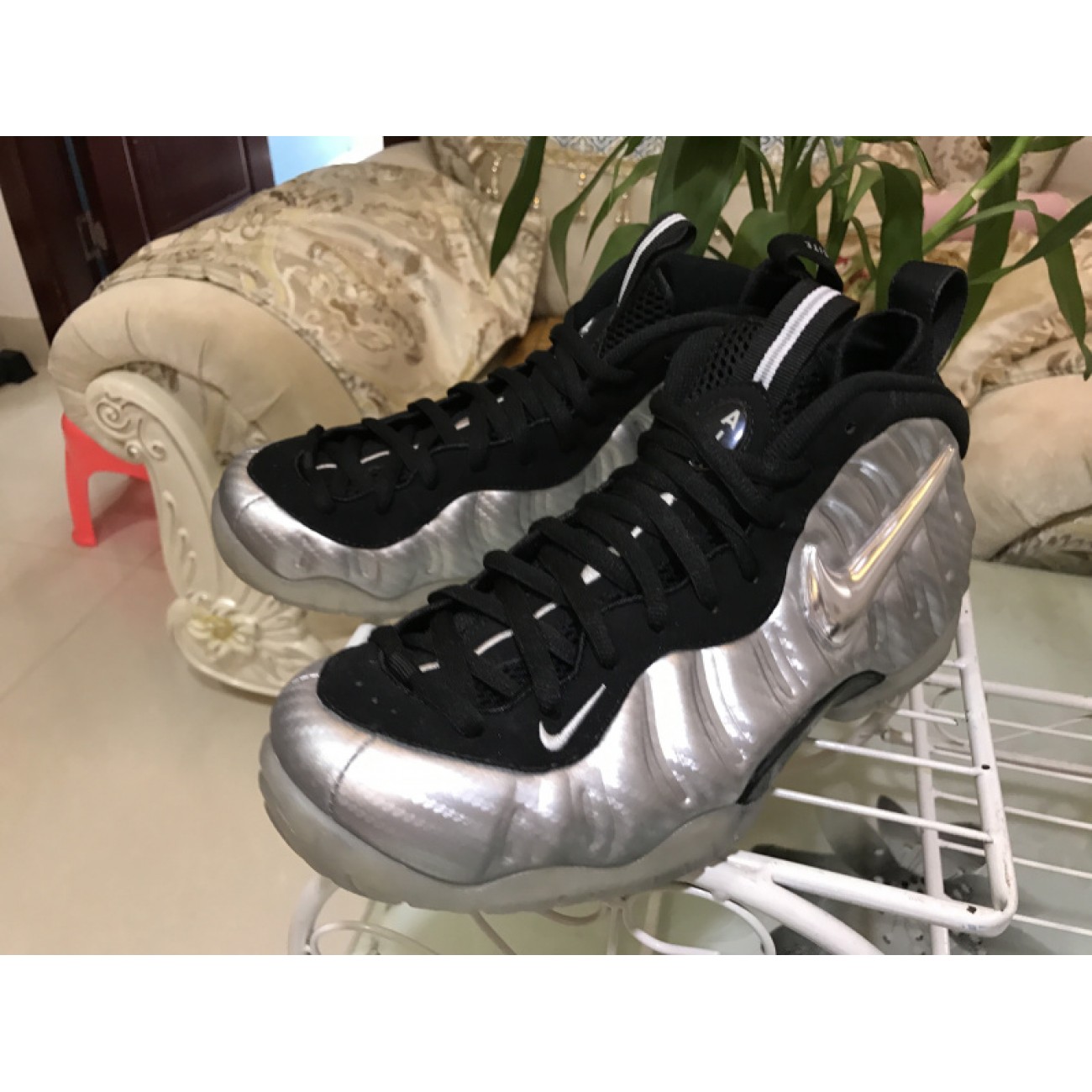 Nike Air Foamposite Pro "Silver Surfer" 616750-004