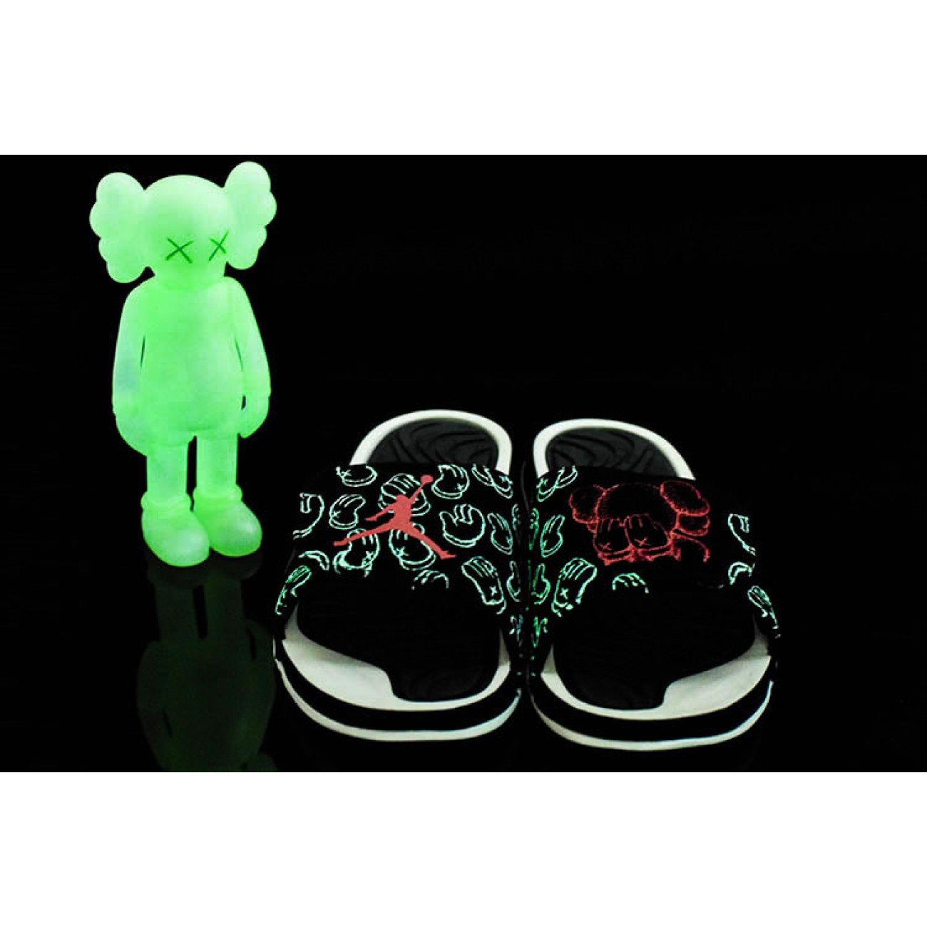 Kaws x Air Jordan Hydro 4 Sandals Slippers 930155-011