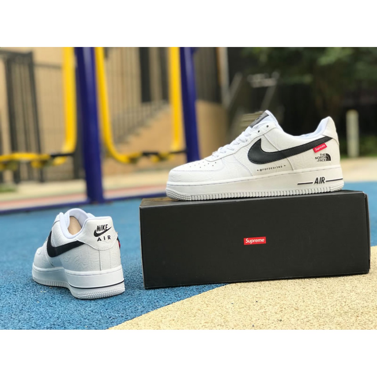 Supreme® x The North Face x Nike Air Force 1 Sup AF1 Low White/Black AR3066-100