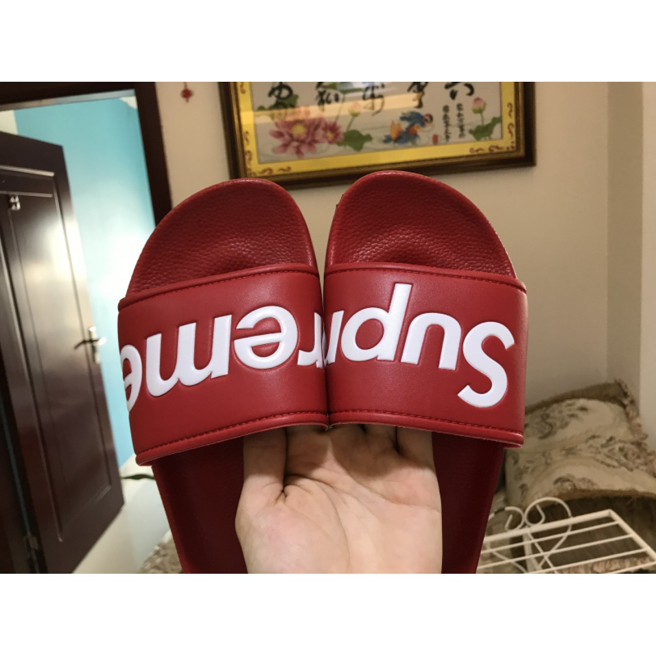 Supreme Suprize Design 2018ss Red White Slippers