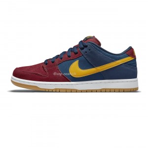 Nike SB Dunk Low Barcelona DJ0606-400