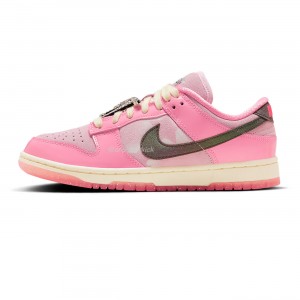 Nike Dunk Low LX Barbie FN8927-621