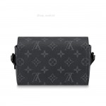 Louis Vuitton Steamer Wearable Wallet M81783