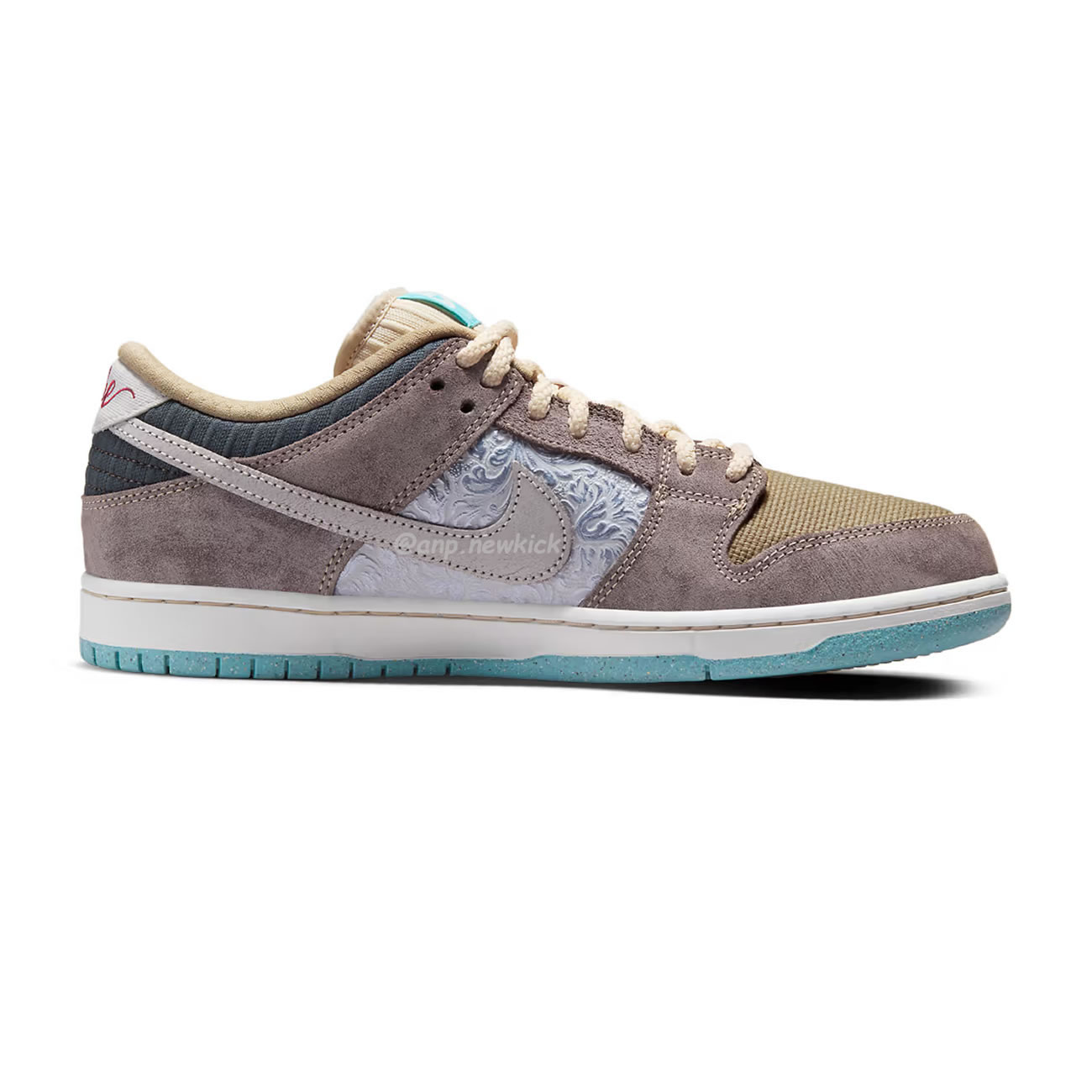 Nike SB Dunk Low Big Money Savings FZ3129-200