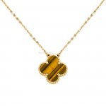 Van Cleef & Arpels Vintage Alhambra Pendant VCARD38500