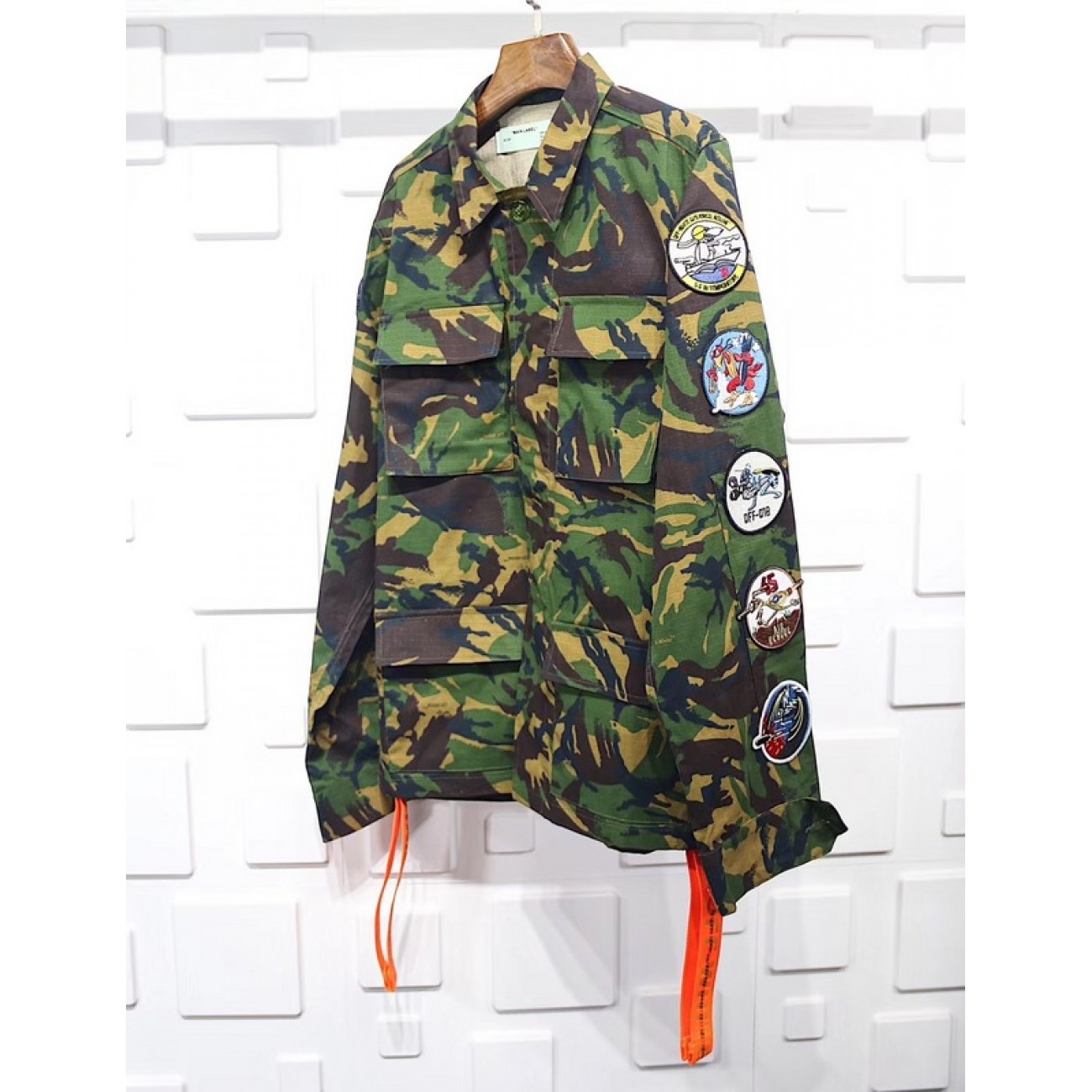 Off-white C O VIRGIL abloh 18SS Badge Ribbon Arrow Camo Armbands Jacket