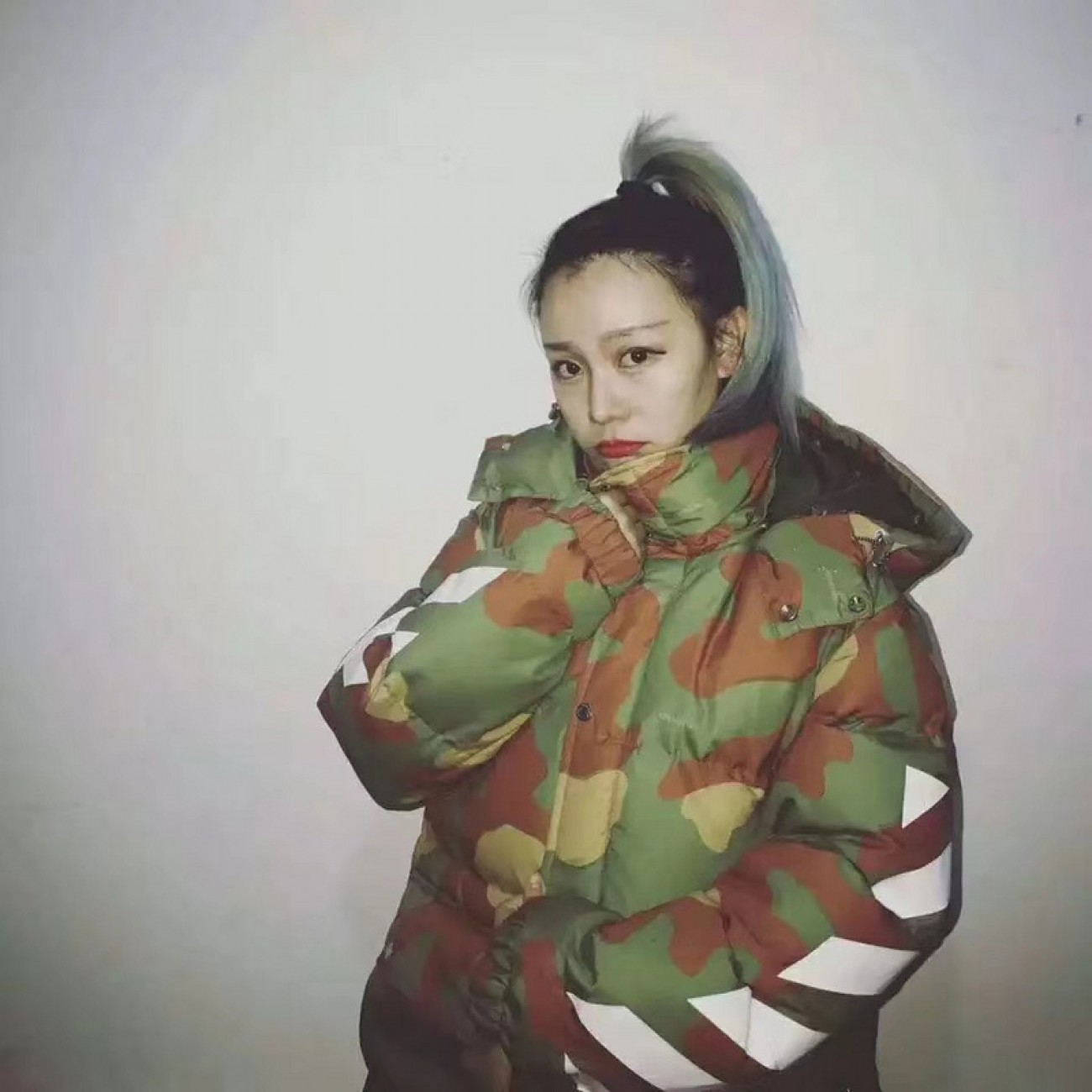 Off-white ow17fw Striped arrow camouflage coat