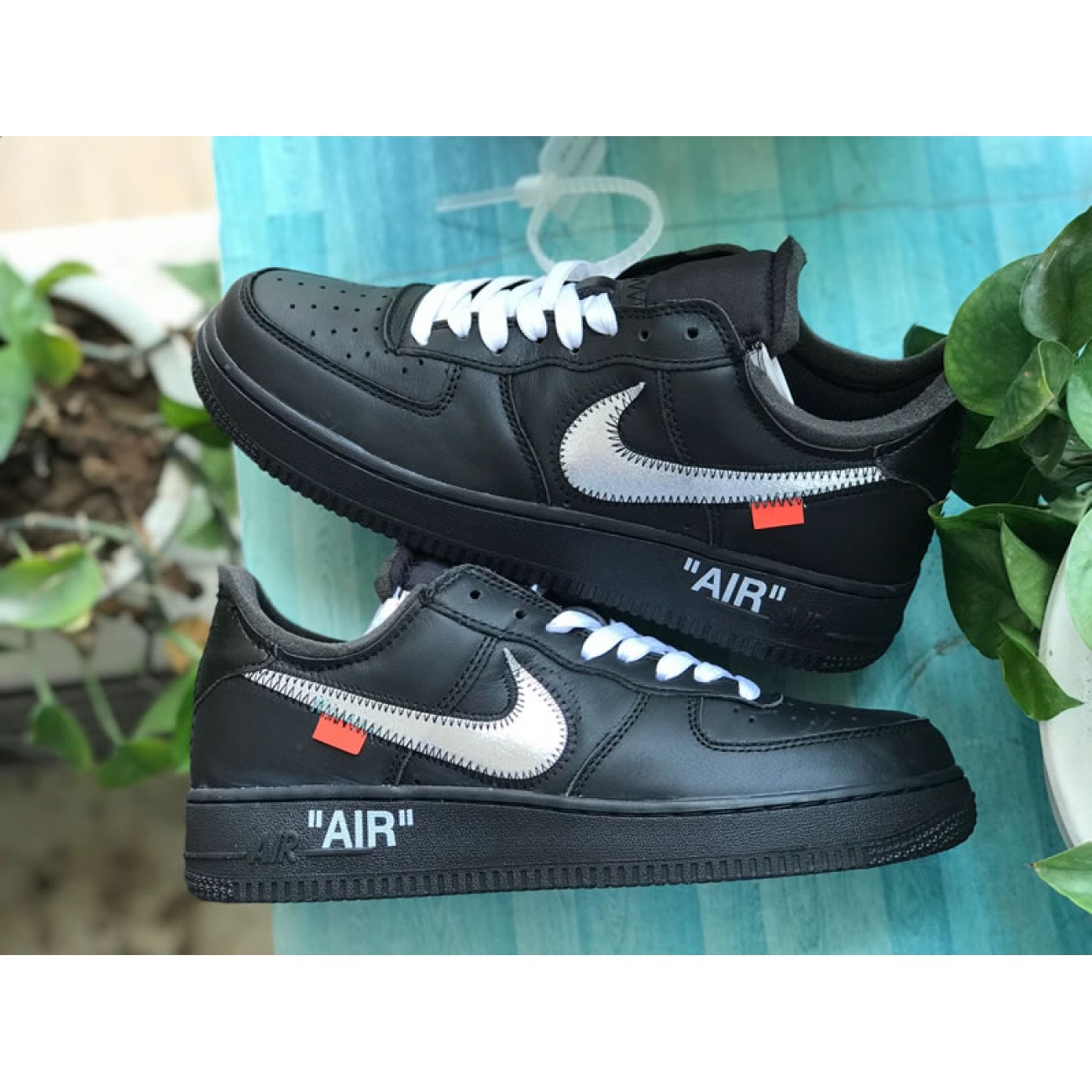 Nike Air Force 1 '07 Virgil x MoMa "Off-White" AV5210-001 Black/Metallic Silver