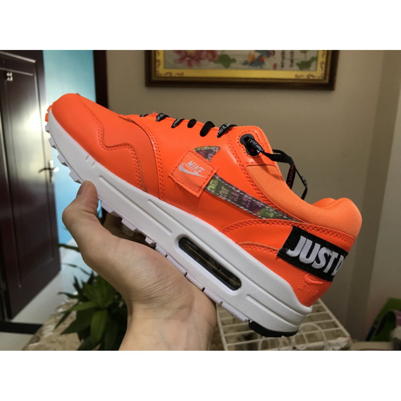 Nike "Just Do It" Air Max 1 Mens Running Shoes Orange Shock 917691-800