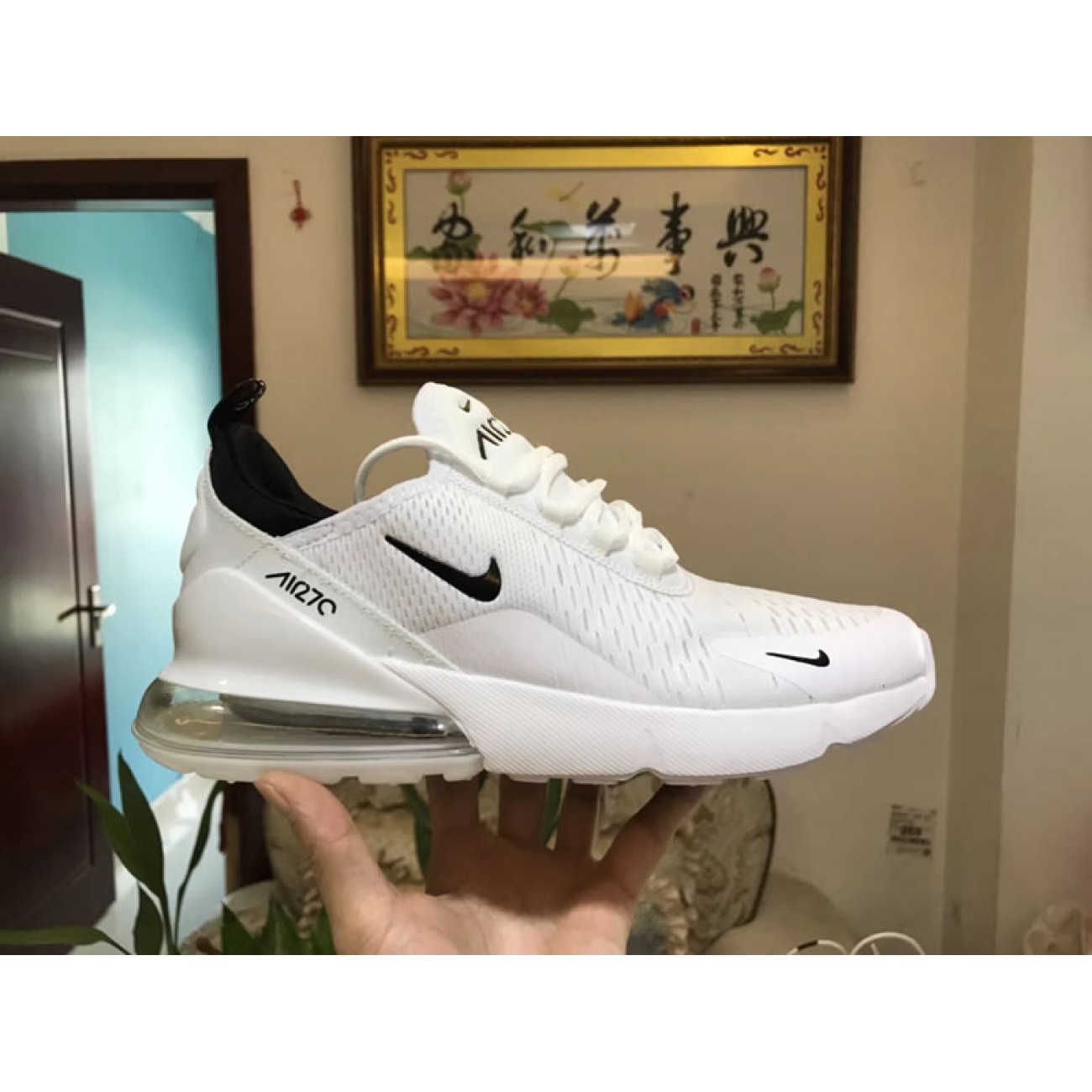 Nike Air Max 270 White/Black AH8050-100