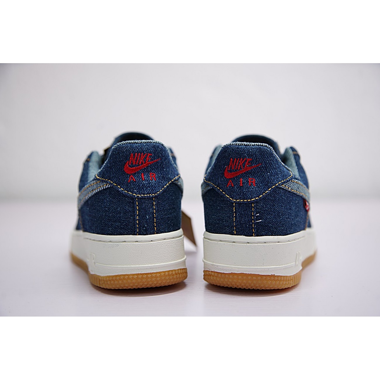 Levis x Nike Air Force 1 Low AO257-201