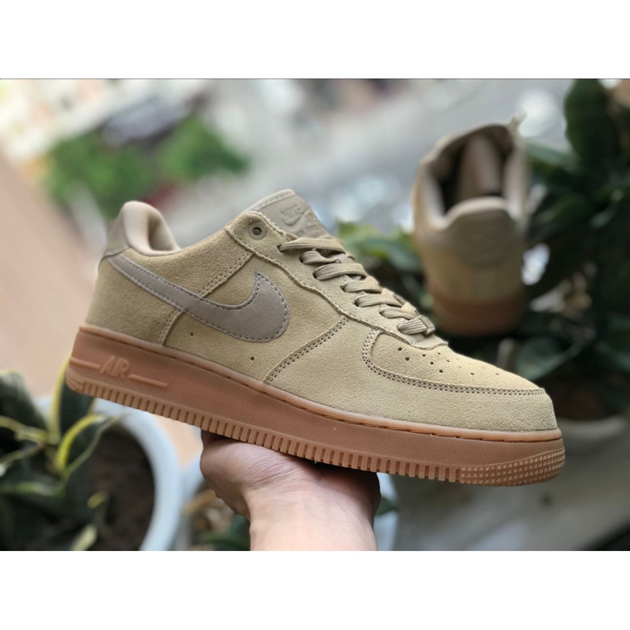 Nike Air Force 1 Low 07 LV8 Suede AA1117-200