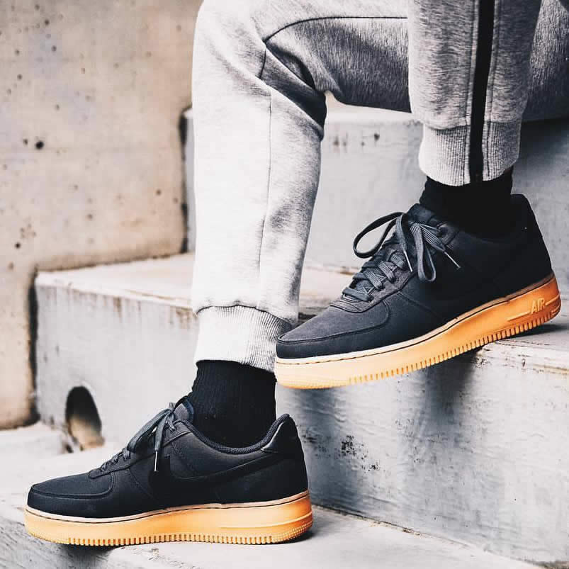 Air Force 1 07 Lv8 Style Black Gum Shoes On Feet Aq0117 002 (1) - newkick.vip