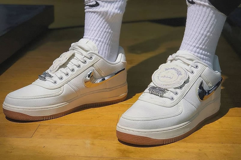 Travis Scott Nike Air Force 1 Low Sail On Feet Release Date For Sale Aq4211 101 (1) - newkick.vip