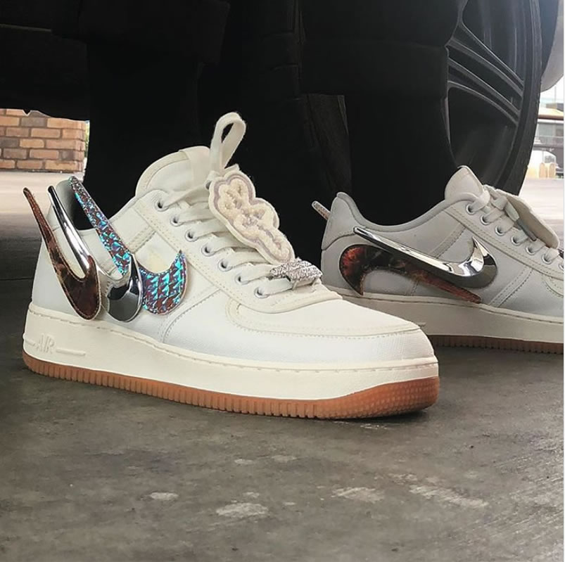 Travis Scott Nike Air Force 1 Low Sail On Feet Release Date For Sale Aq4211 101 (2) - newkick.vip