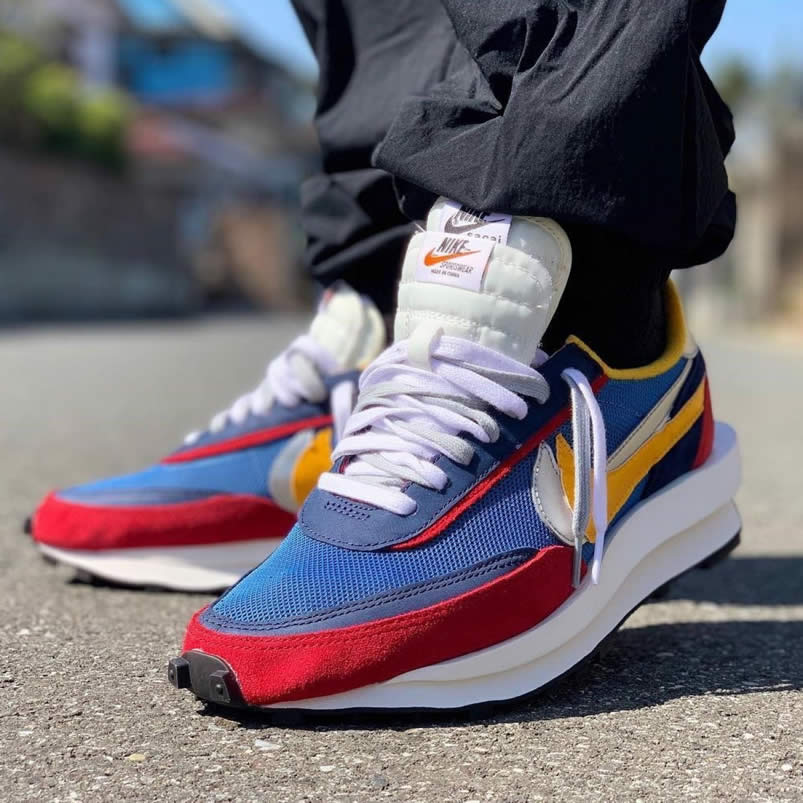 Sacai Nike Ldv Waffle Blue On Feet Bv0073 400 (6) - newkick.vip